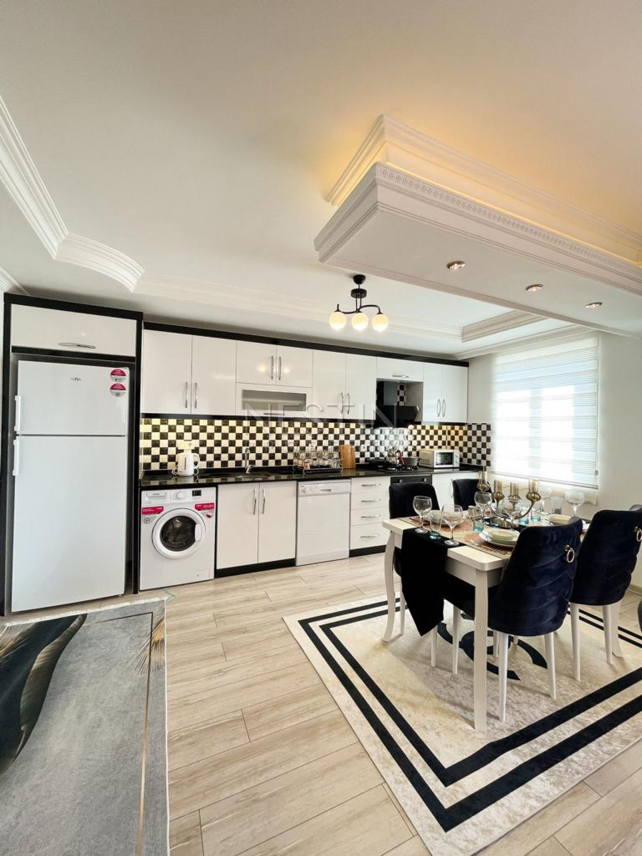 Квартира 2+1 с дизайнерским ремонтом в районе Махмутлар, в 200 м от Средиземного моря фото 4