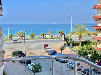 Просторная квартира с дизайнерским ремонтом 2+1 в Махмутларе фото 4