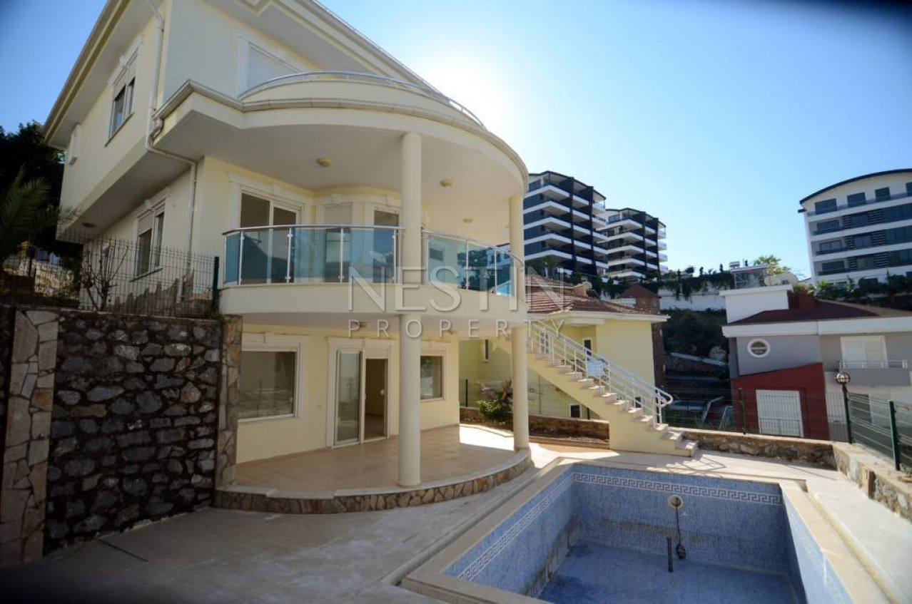 Вилла 4+1 с видом на море районе Каргыджак фото 2