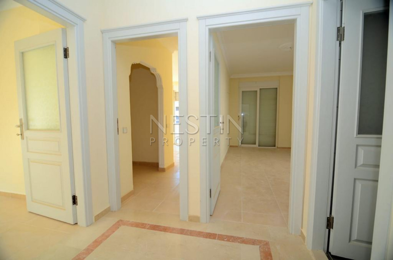 Вилла 4+1 с видом на море районе Каргыджак фото 11