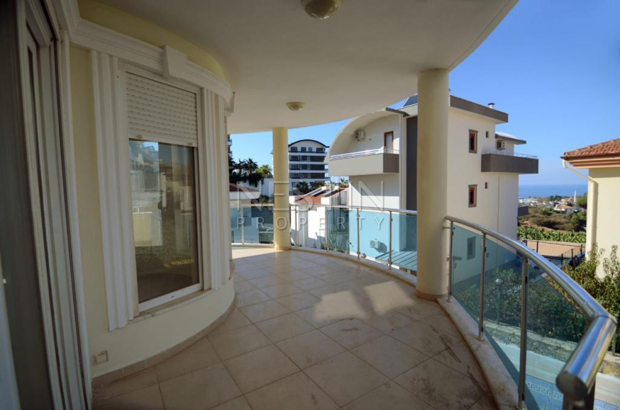 Вилла 4+1 с видом на море районе Каргыджак фото 21