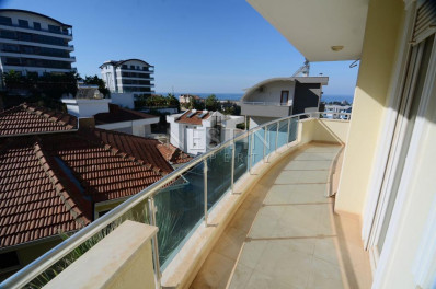 Вилла 4+1 с видом на море районе Каргыджак фото 22