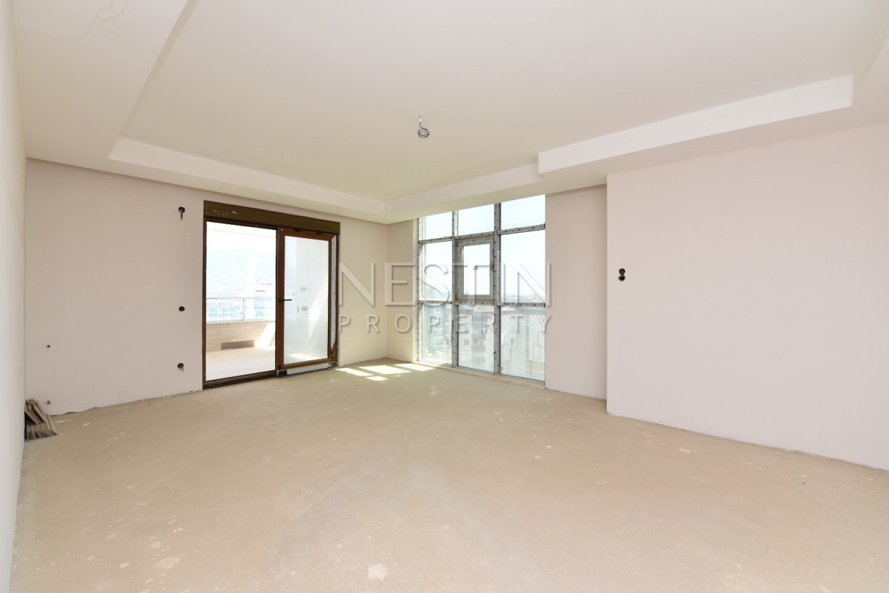 Большая квартира пентхаус 7+1 в районе Джикджилли фото 38