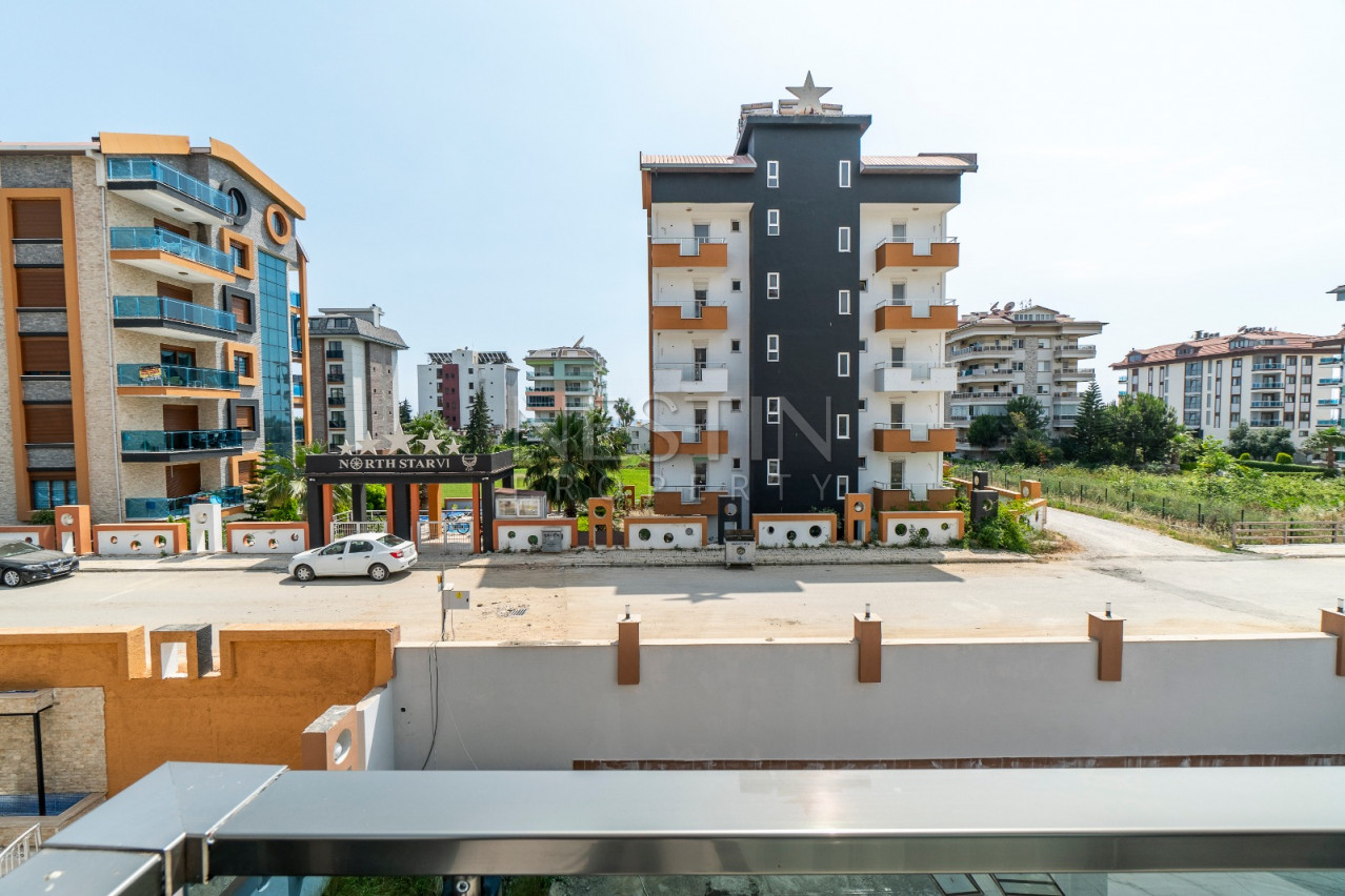 Квартира 1+1 в новом доме района Кестель в 100 м от моря фото 3