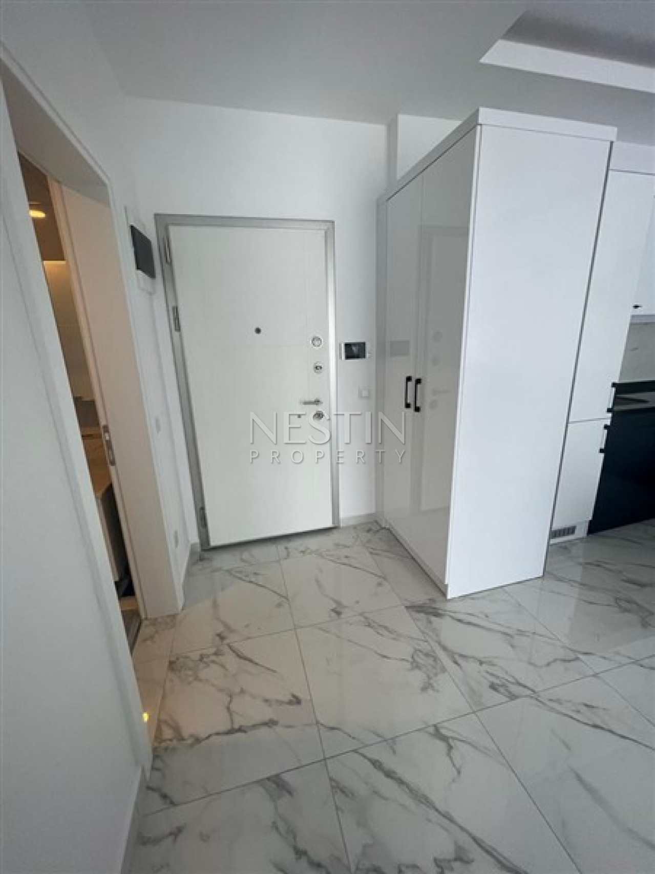 Светлая квартира 1+1 в районе Авсаллар, в 400 м от Средиземного моря фото 6