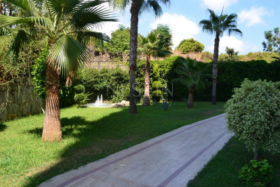 Квартира 3+1 в красивом комплексе с инфраструктурой район Махмутлар фото 2