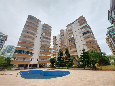 Квартира пентхаус 4+1 в районе Махмутлар в 350 м от моря фото 1
