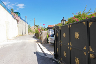 Вилла 3+2 в районе Бекташ с шикарным видом на море и город Аланья фото 8