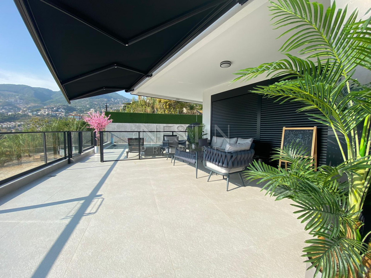 Садовый дуплекс 4+1 в центре города Аланья с видом на море фото 8