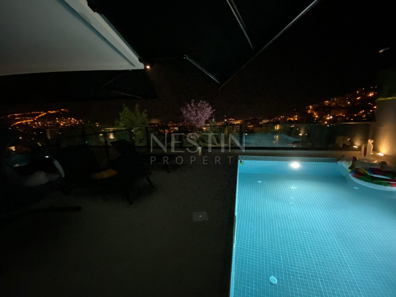 Садовый дуплекс 4+1 в центре города Аланья с видом на море фото 15