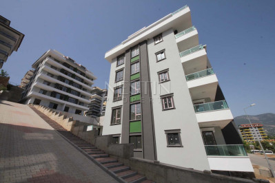 Квартира 3+1 в новом доме в района верхней Обы фото 1